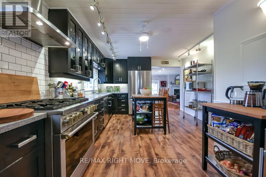 6 Pinetree Road, Gravenhurst, Ontario  P1P 1R2 - Photo 5 - X13076504