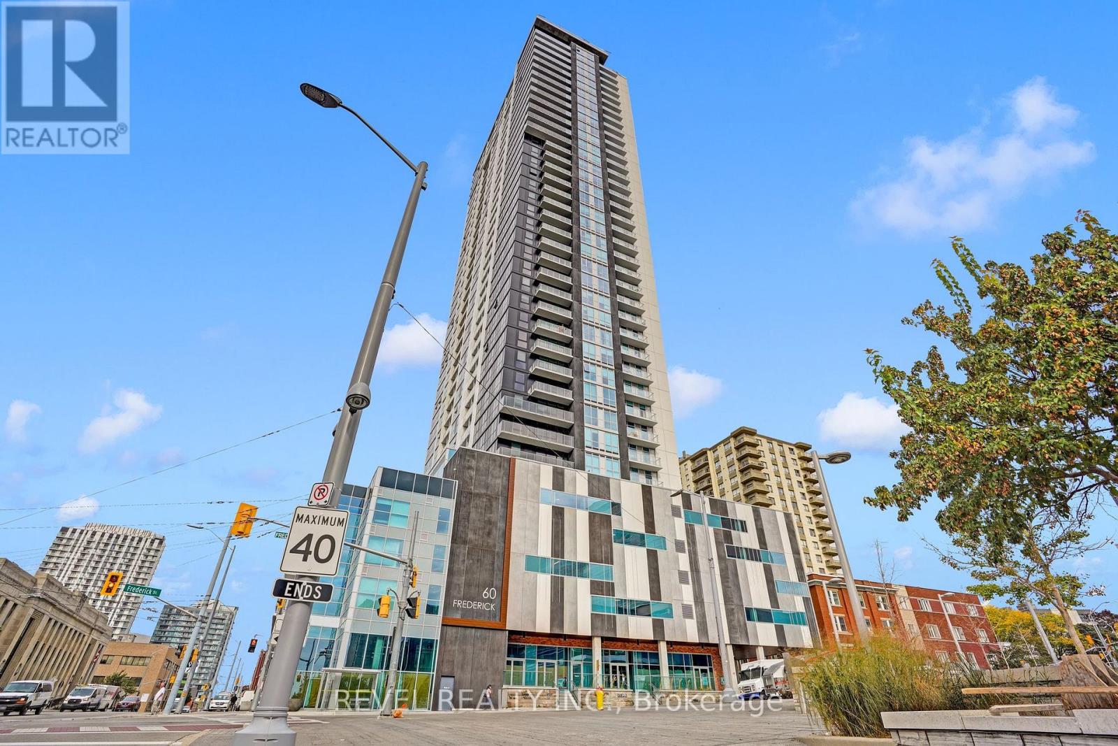 1607 - 60 FREDERICK STREET, Kitchener, Ontario