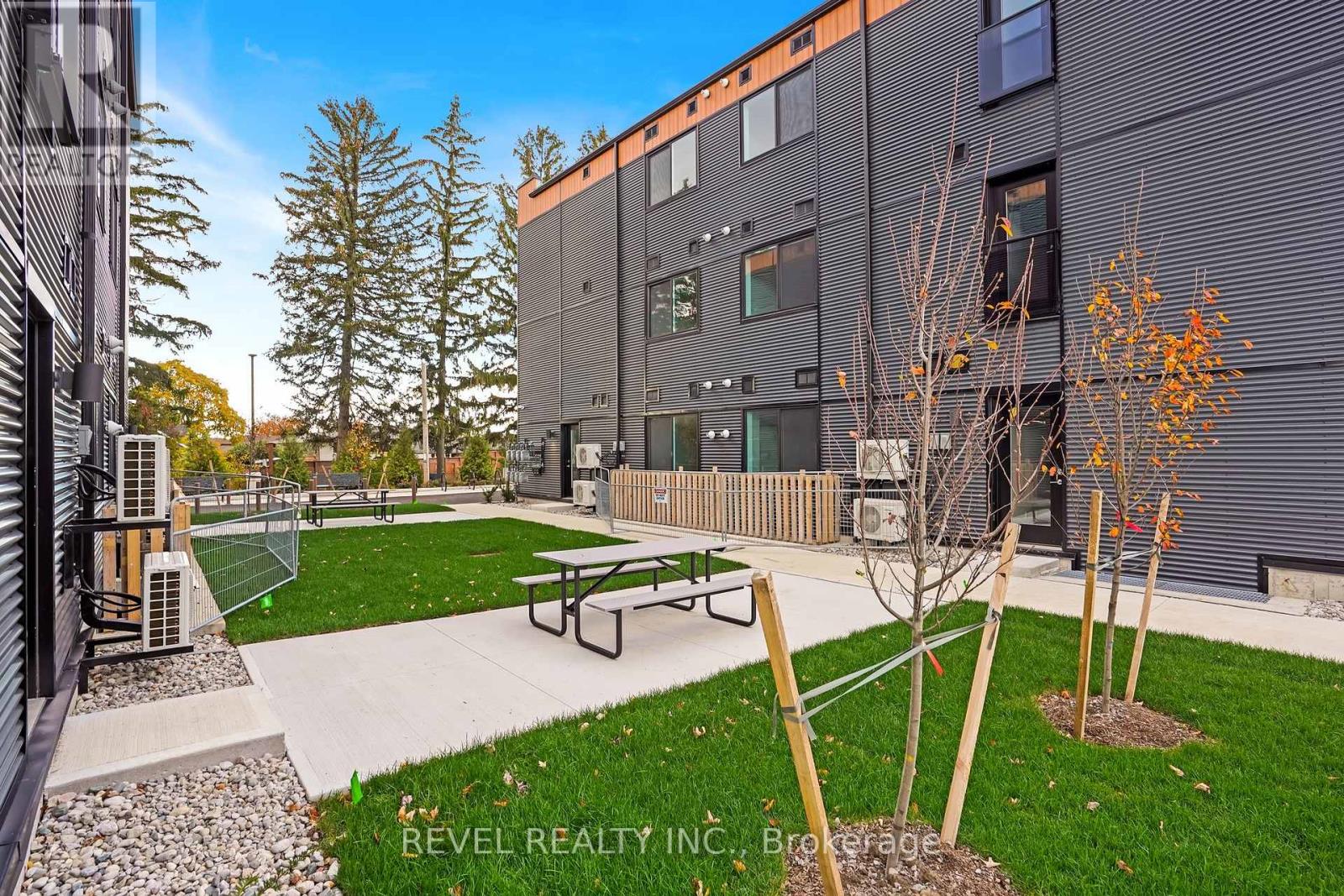 2a - 261 King Street E, Hamilton, Ontario  L8G 1L9 - Photo 21 - X13076516