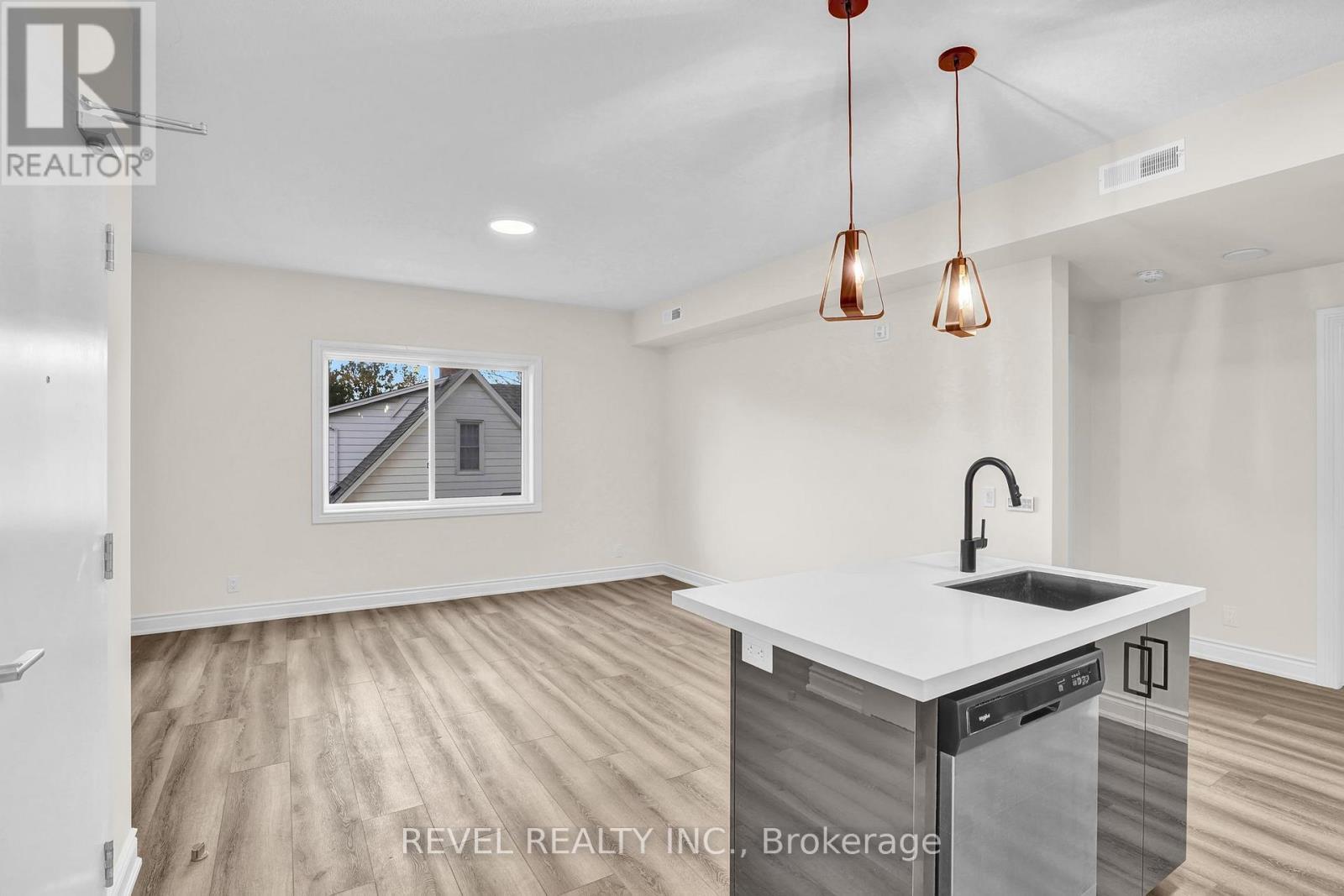 2a - 261 King Street E, Hamilton, Ontario  L8G 1L9 - Photo 4 - X13076516