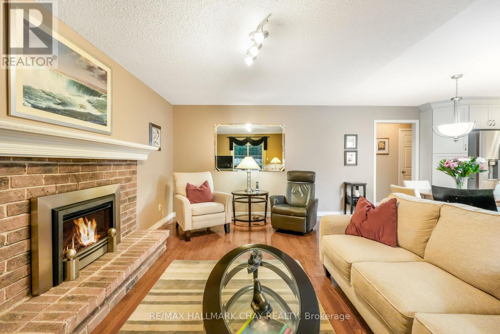 22 Giffin Road, Hamilton, Ontario  L9H 6S5 - Photo 21 - X13076618