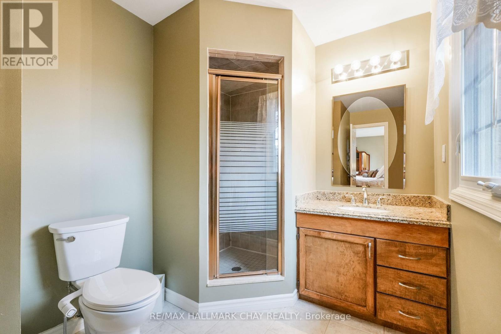 22 Giffin Road, Hamilton, Ontario  L9H 6S5 - Photo 28 - X13076618