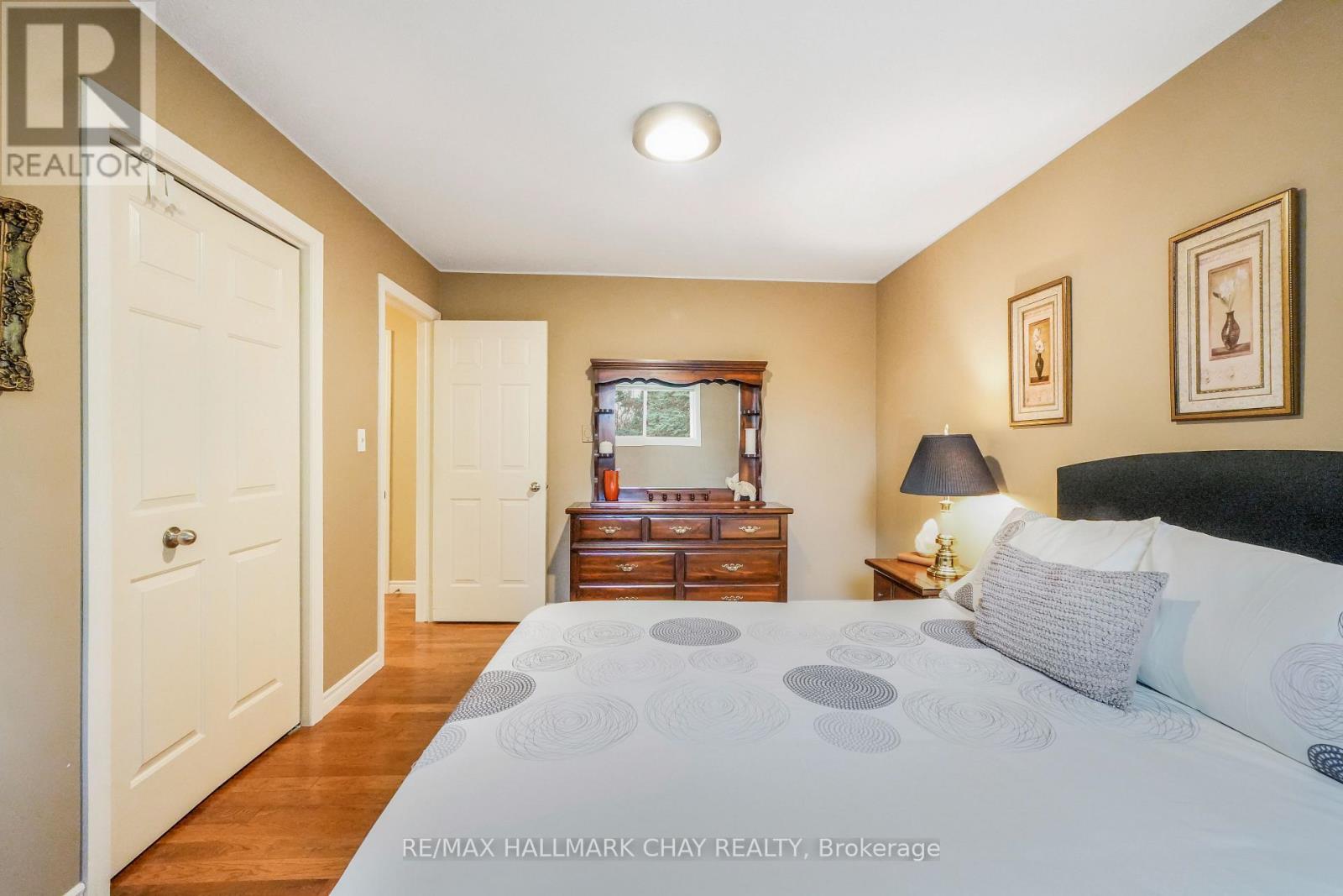 22 Giffin Road, Hamilton, Ontario  L9H 6S5 - Photo 30 - X13076618