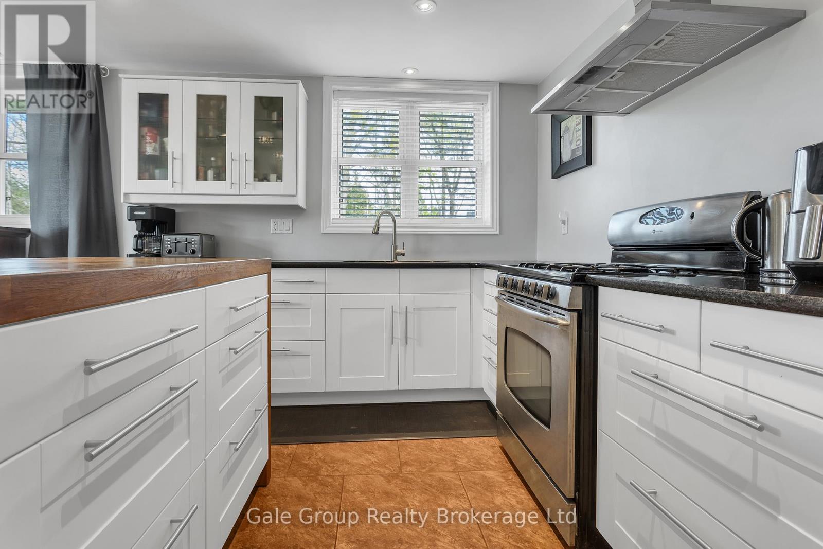 197 Minnie Street, Thames Centre, Ontario  N0L 1G0 - Photo 10 - X13076622