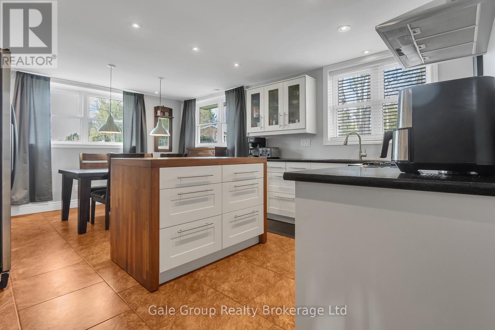 197 Minnie Street, Thames Centre, Ontario  N0L 1G0 - Photo 11 - X13076622