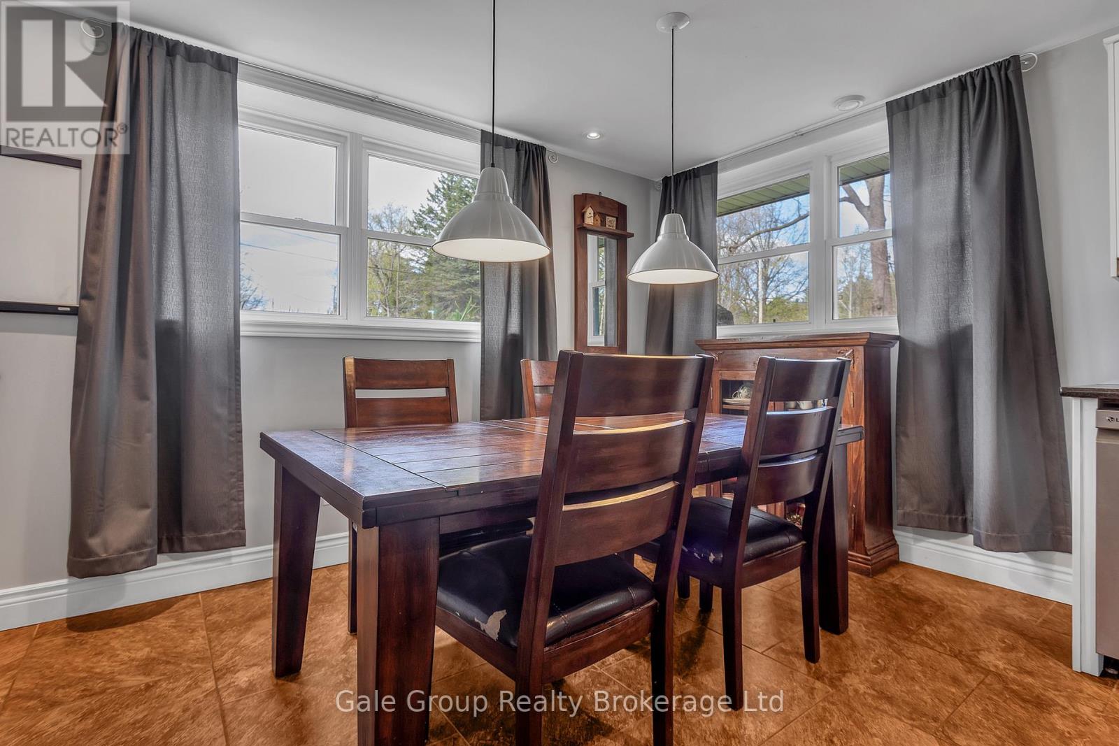 197 Minnie Street, Thames Centre, Ontario  N0L 1G0 - Photo 12 - X13076622