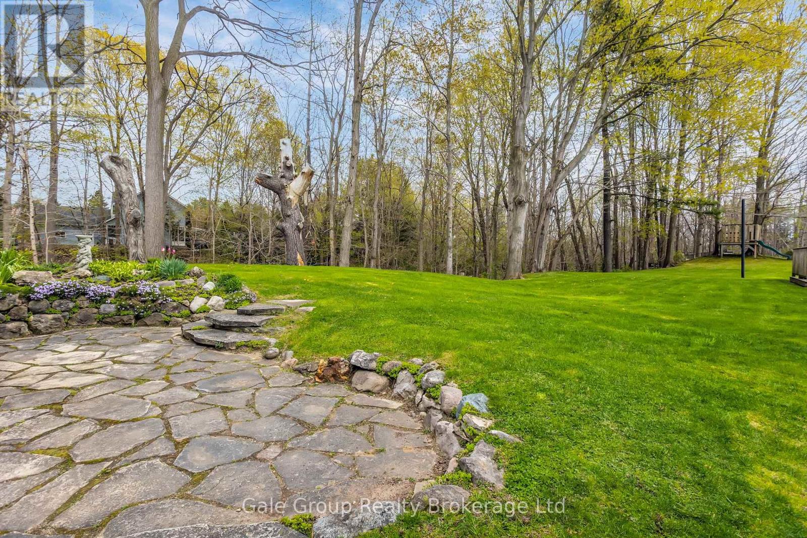197 Minnie Street, Thames Centre, Ontario  N0L 1G0 - Photo 25 - X13076622
