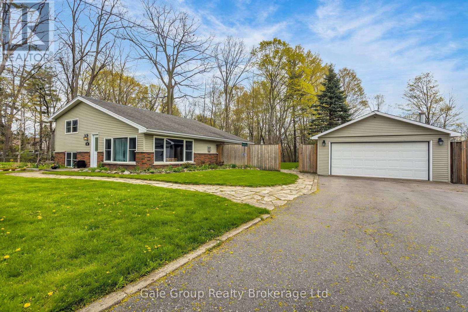 197 Minnie Street, Thames Centre, Ontario  N0L 1G0 - Photo 3 - X13076622