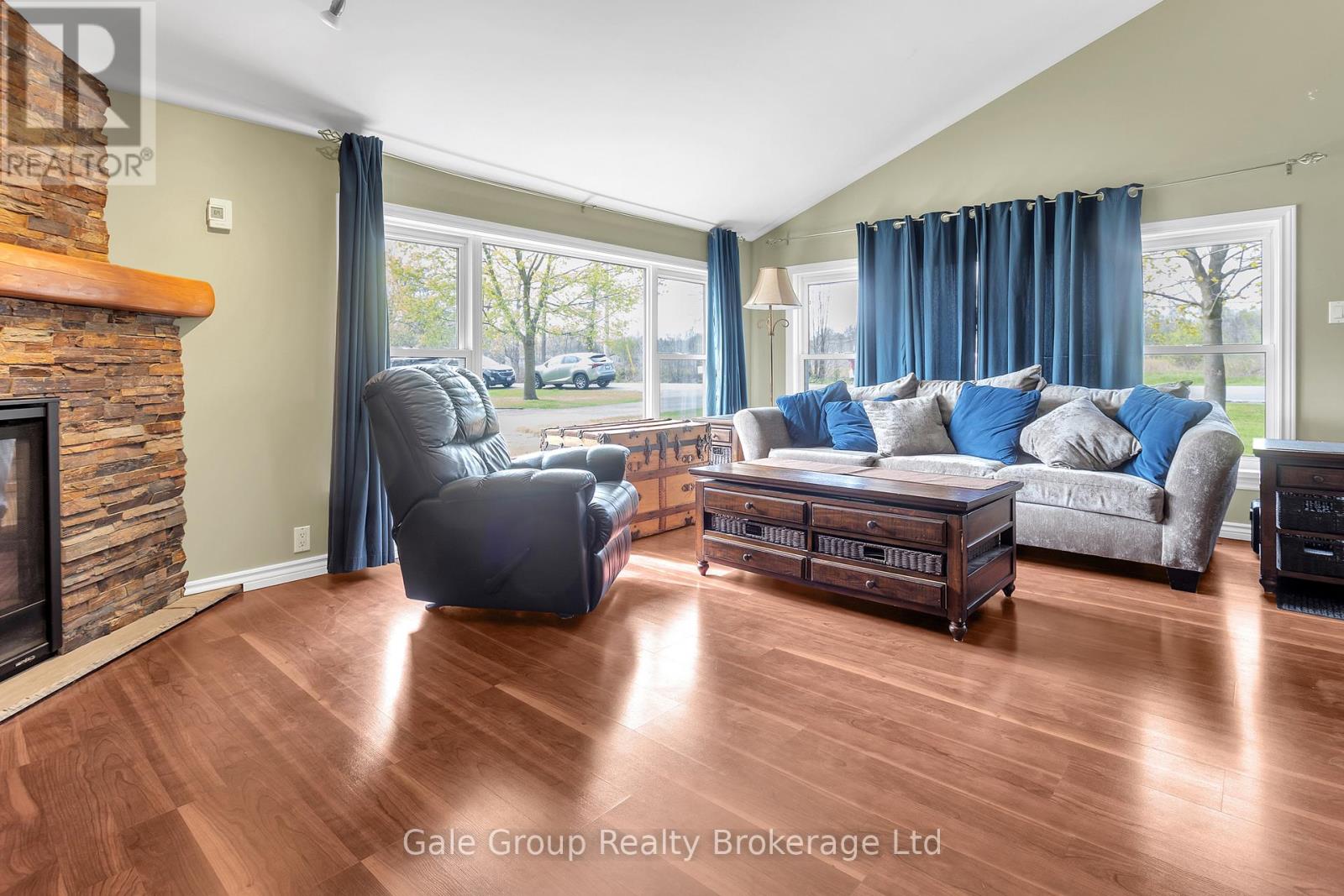 197 Minnie Street, Thames Centre, Ontario  N0L 1G0 - Photo 6 - X13076622