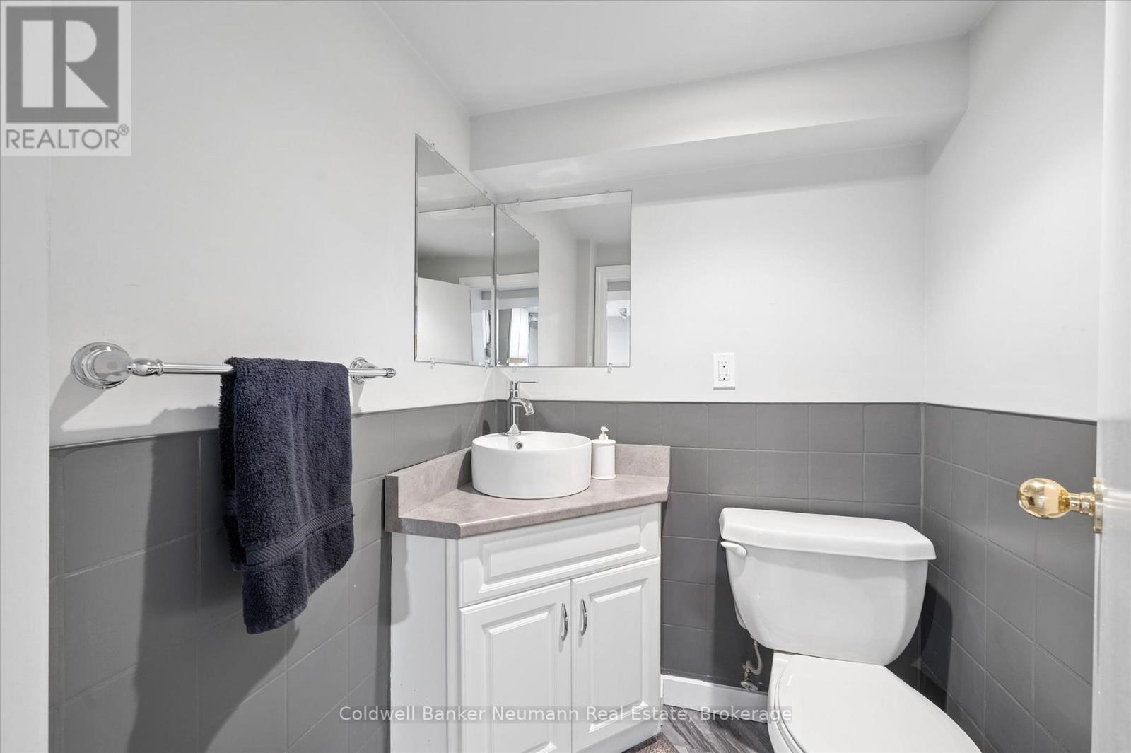 37 Parkholm Avenue, Guelph, Ontario  N1E 2S4 - Photo 36 - X13076728