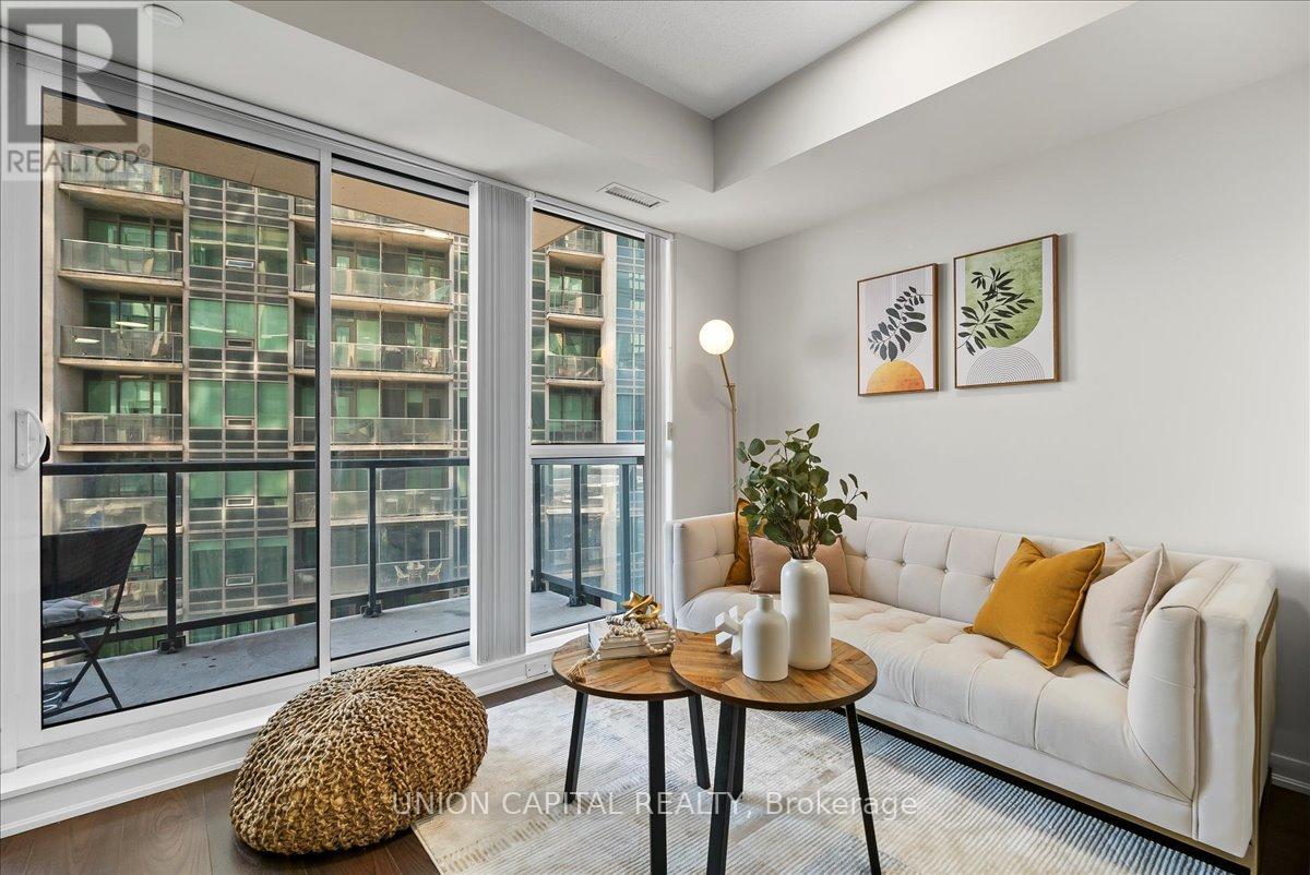 1017 - 51 East Liberty Street, Toronto, Ontario  M6K 3P8 - Photo 7 - C13076704