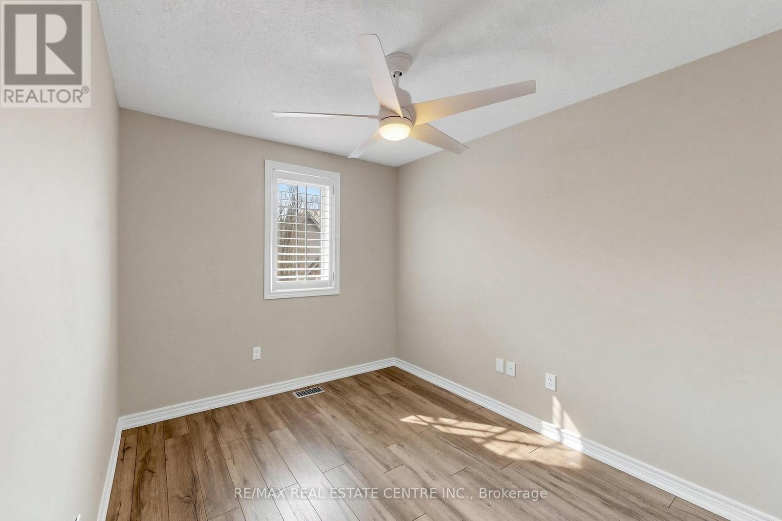 17 - 362 Plains Road E, Burlington, Ontario  L7T 0A4 - Photo 24 - W12880470