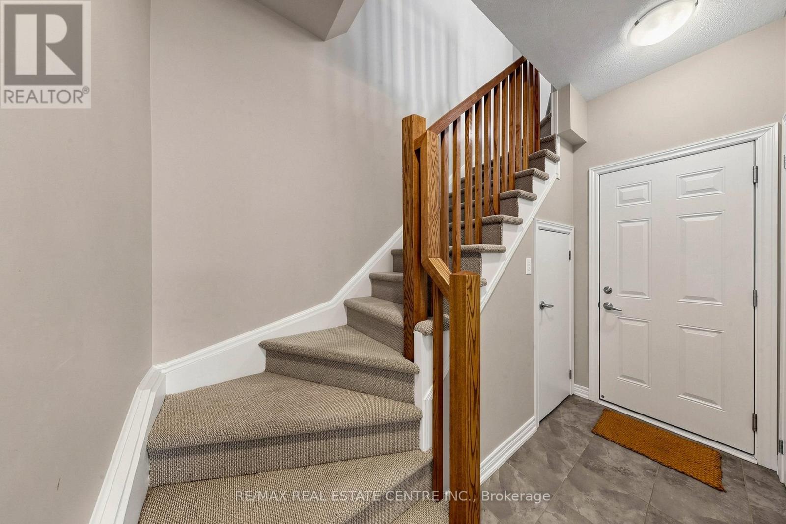 17 - 362 Plains Road E, Burlington, Ontario  L7T 0A4 - Photo 33 - W12880470