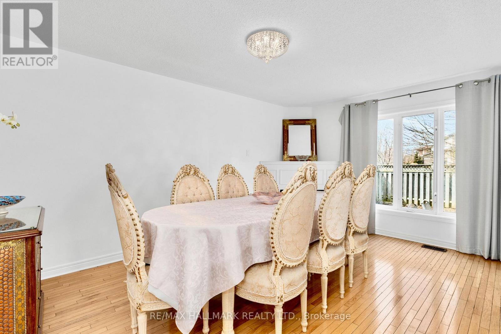 78 Sunridge Street, Richmond Hill, Ontario  L4E 3Z3 - Photo 12 - N12957818