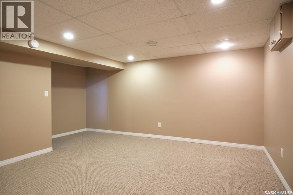 63 Killarney Way, Regina, Saskatchewan  S4S 6X8 - Photo 10 - SK034703