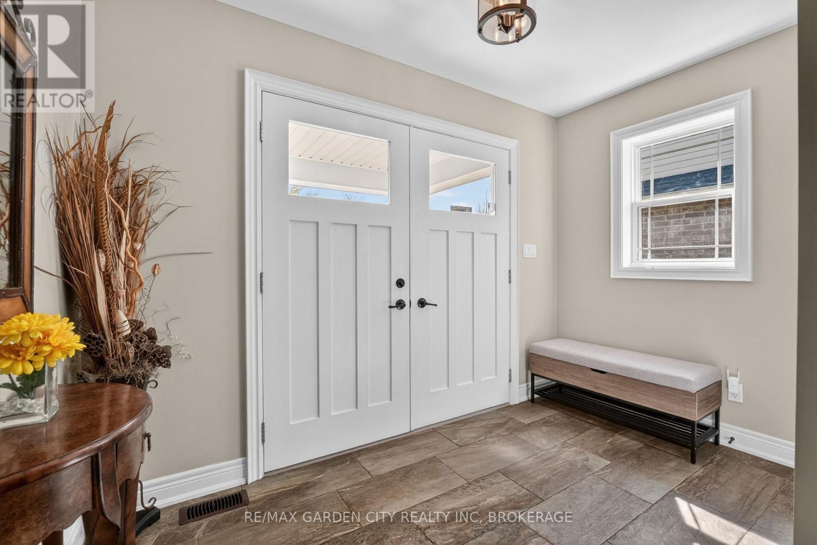 472 Gaiser Road, Welland, Ontario  L3C 0B9 - Photo 5 - X13053056