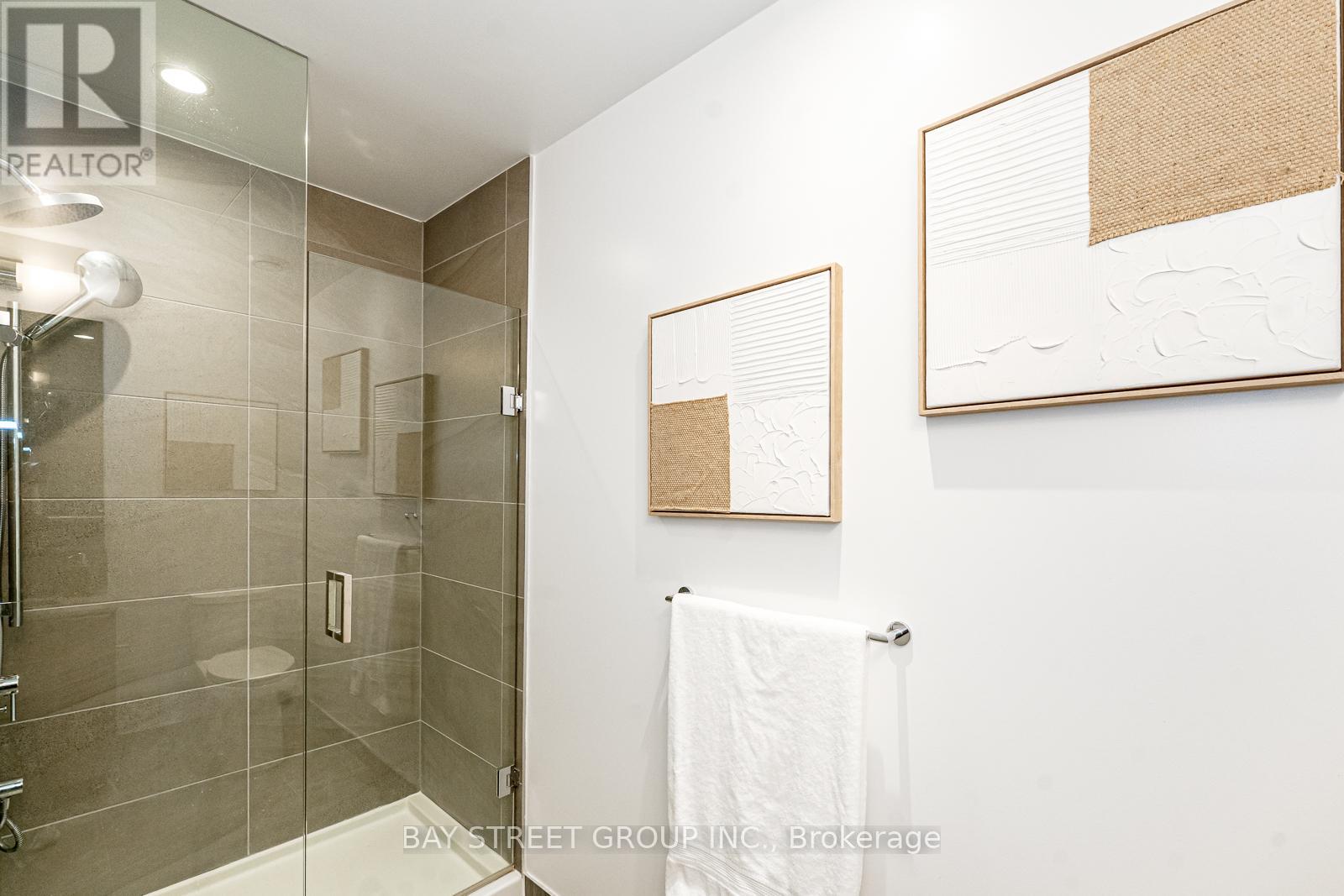 5608 - 950 Portage Parkway, Vaughan, Ontario  L4K 0J7 - Photo 18 - N13076700