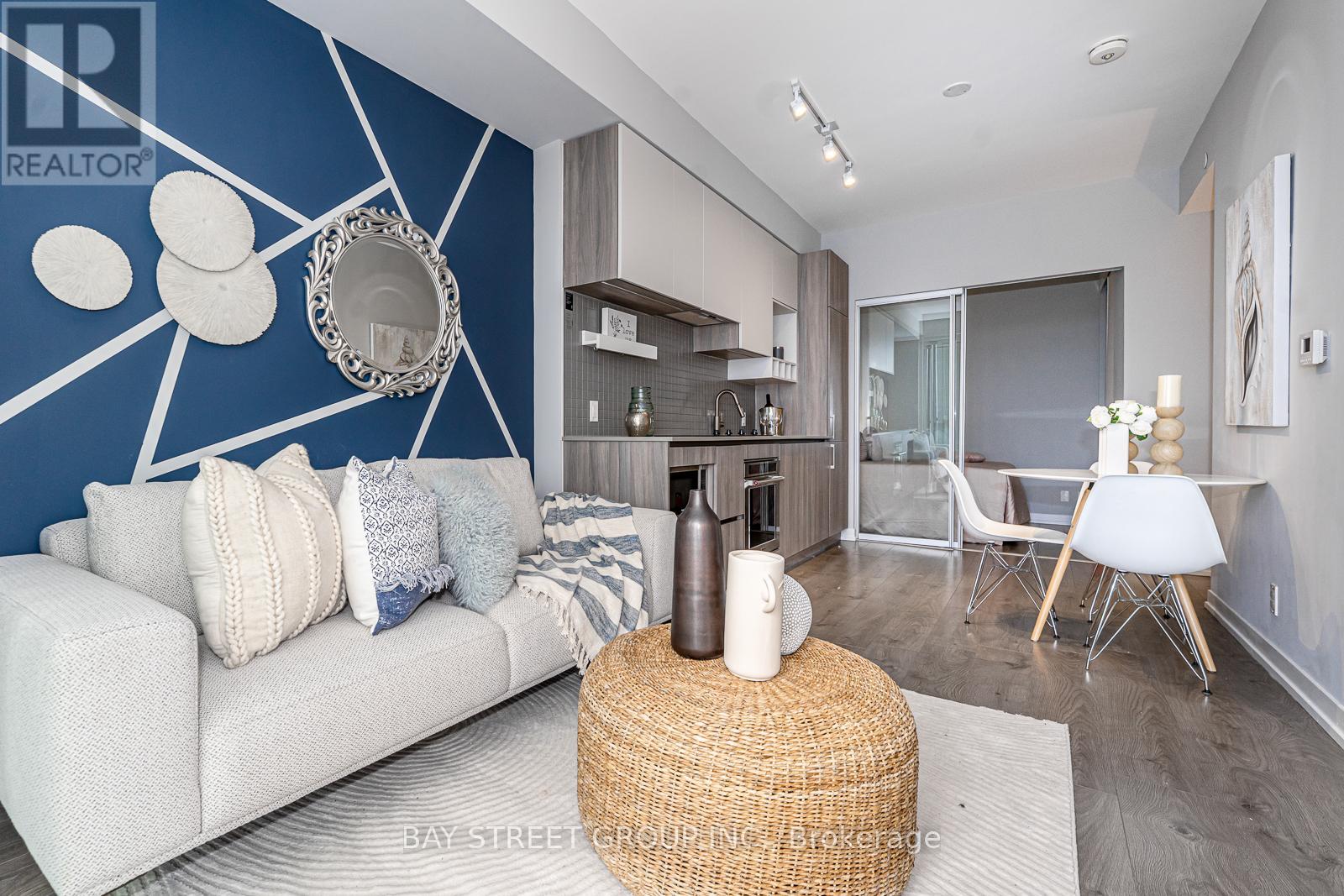 5608 - 950 Portage Parkway, Vaughan, Ontario  L4K 0J7 - Photo 6 - N13076700