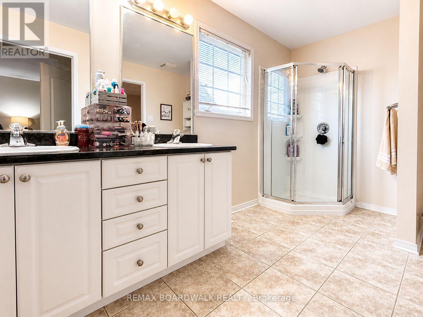 240 Eliot Street, Clarence-Rockland, Ontario  K4K 0E6 - Photo 21 - X12992452
