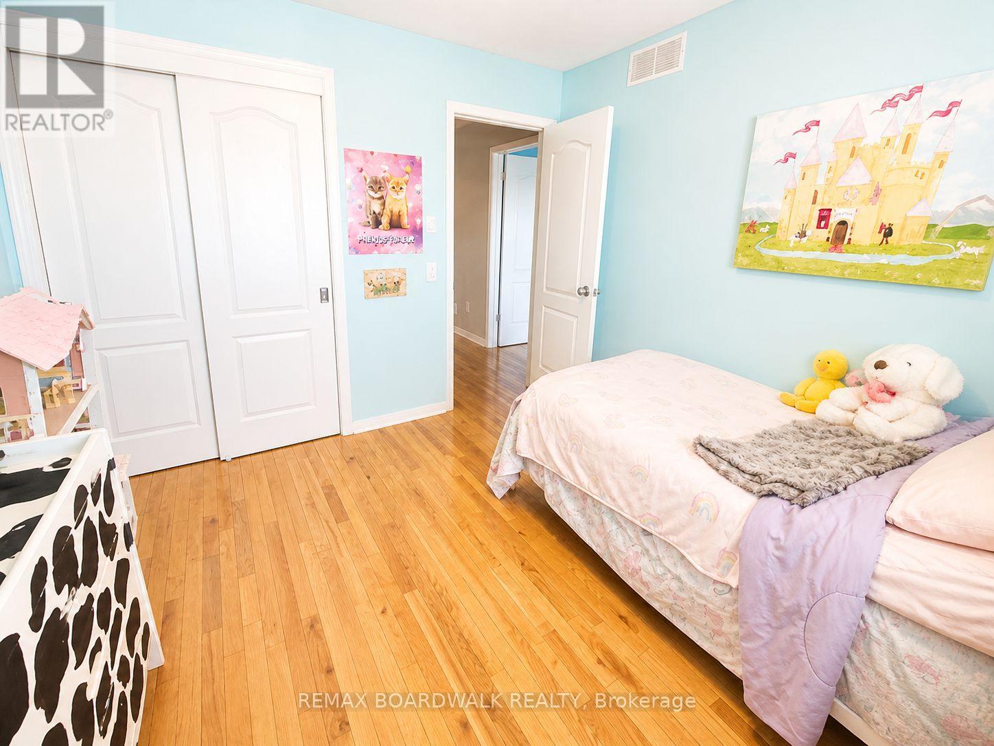 240 Eliot Street, Clarence-Rockland, Ontario  K4K 0E6 - Photo 18 - X12992452