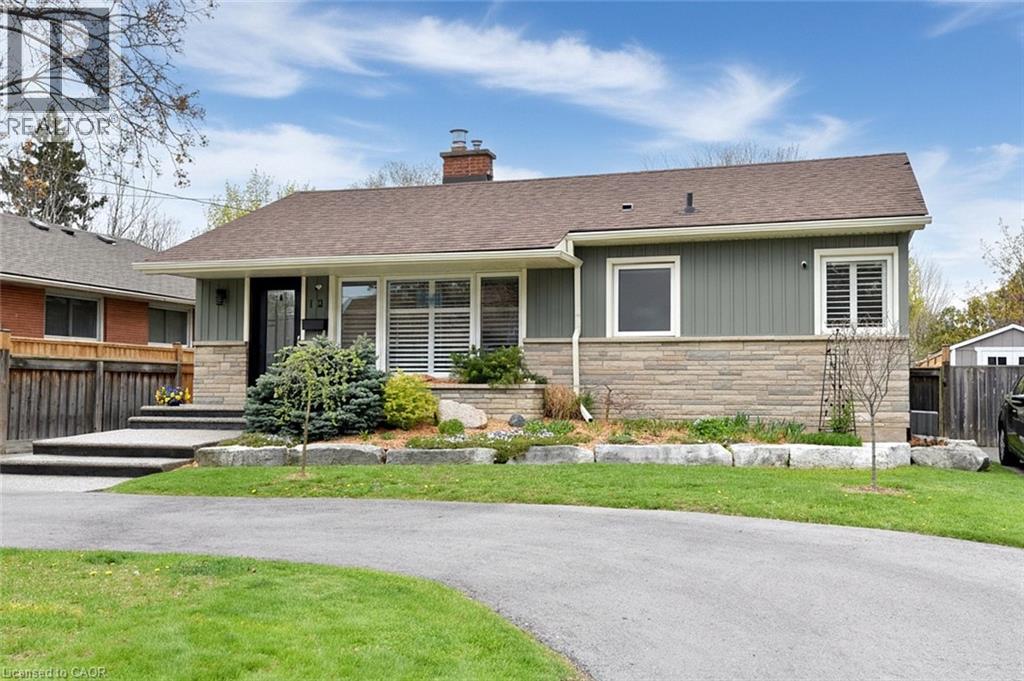 12 Desjardins Avenue, Dundas, Ontario  L9H 4P9 - Photo 1 - 40825302