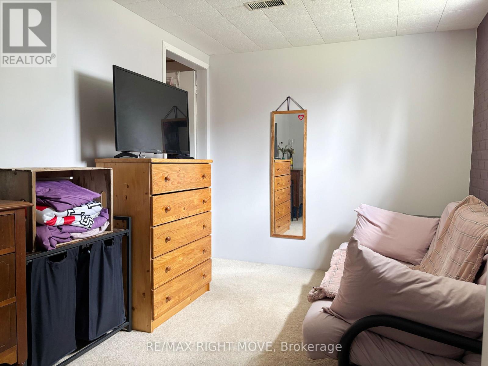 63 Fourth Street, Orillia, Ontario  L3V 4T9 - Photo 21 - S13076630
