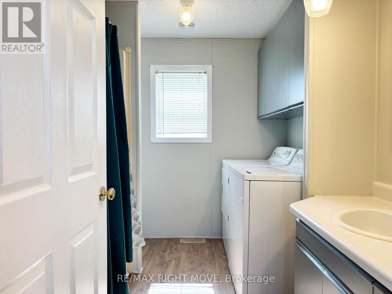 1304 Madison Street, Severn, Ontario  L3V 0V1 - Photo 10 - S13076640
