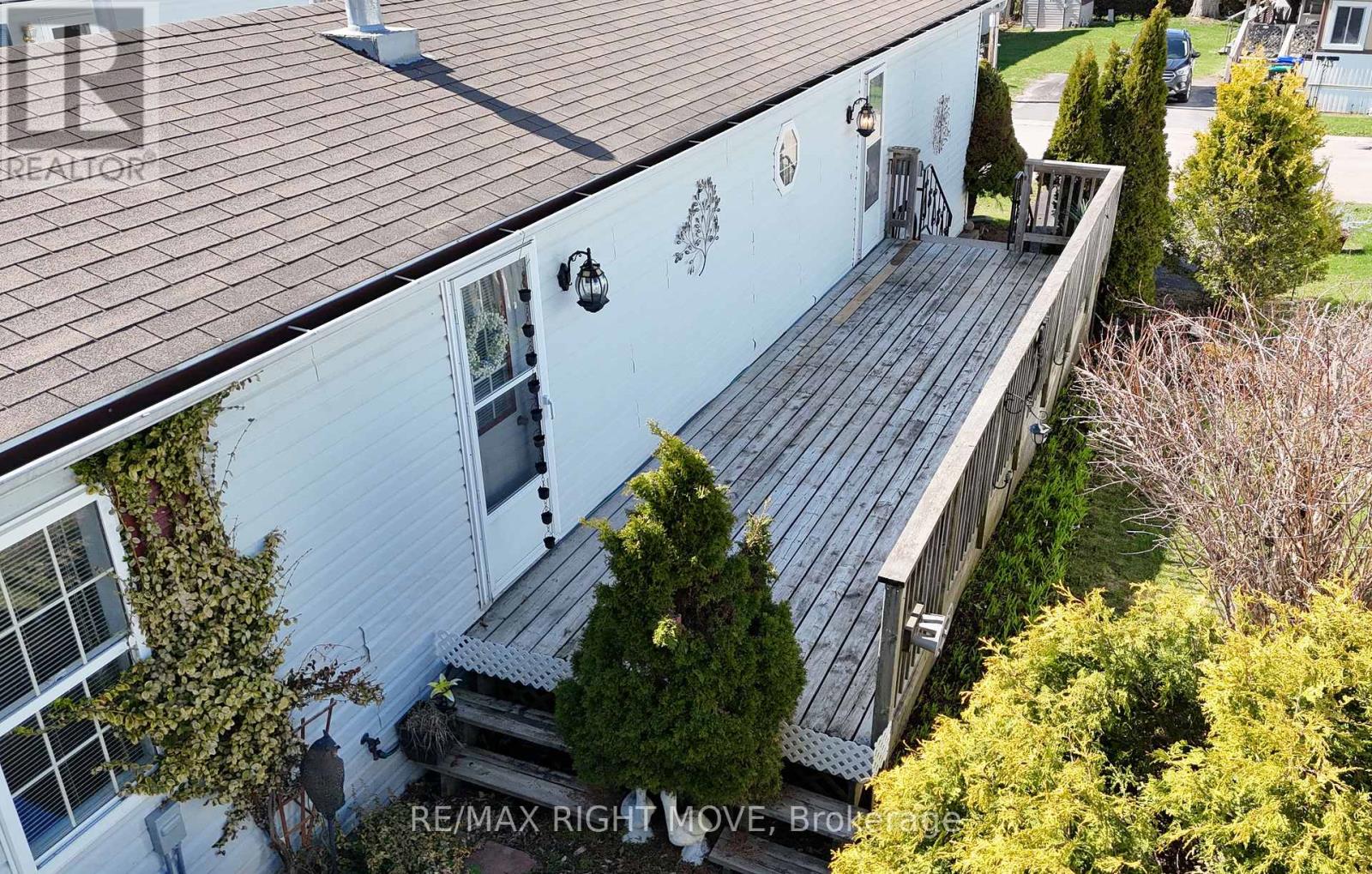 1304 Madison Street, Severn, Ontario  L3V 0V1 - Photo 2 - S13076640
