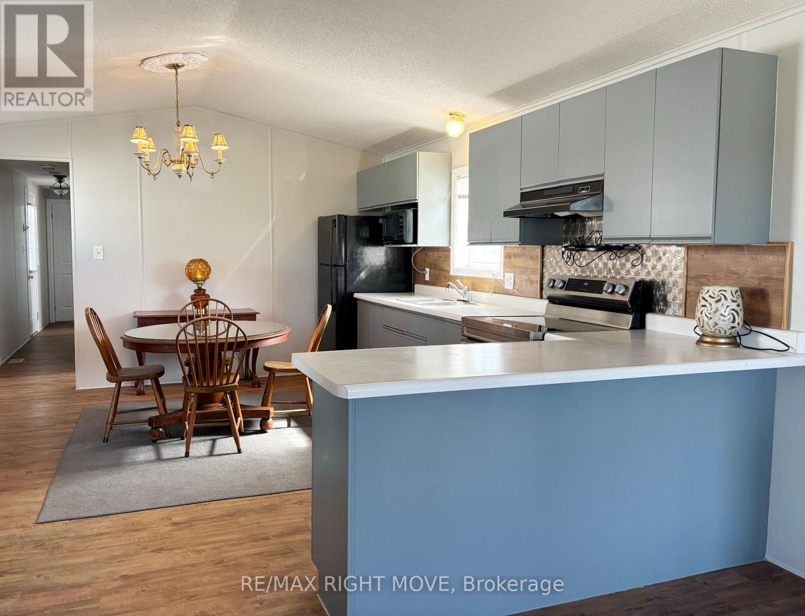 1304 Madison Street, Severn, Ontario  L3V 0V1 - Photo 7 - S13076640