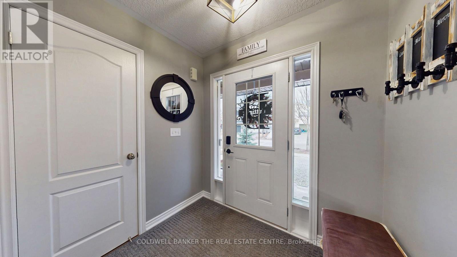61 Pearl Drive, Orillia, Ontario  L3V 0A6 - Photo 13 - S13076648