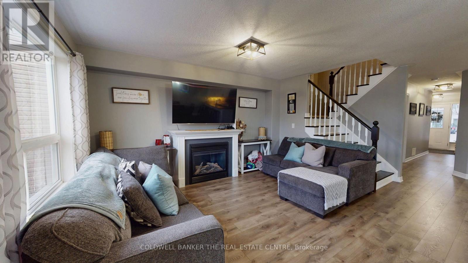 61 Pearl Drive, Orillia, Ontario  L3V 0A6 - Photo 9 - S13076648