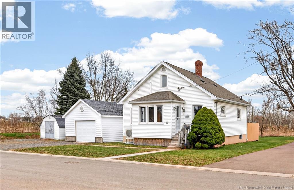 62 Frontenac Street, Moncton, New Brunswick  E1A 2P6 - Photo 34 - NB137630