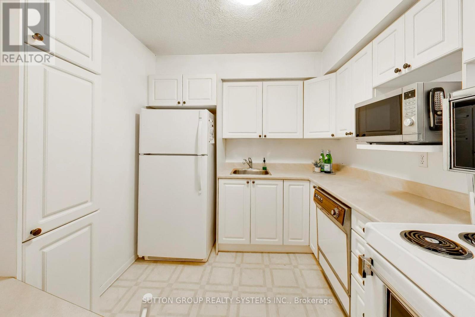 309 - 60 Southport Street, Toronto, Ontario  M6S 3N4 - Photo 11 - W13076624