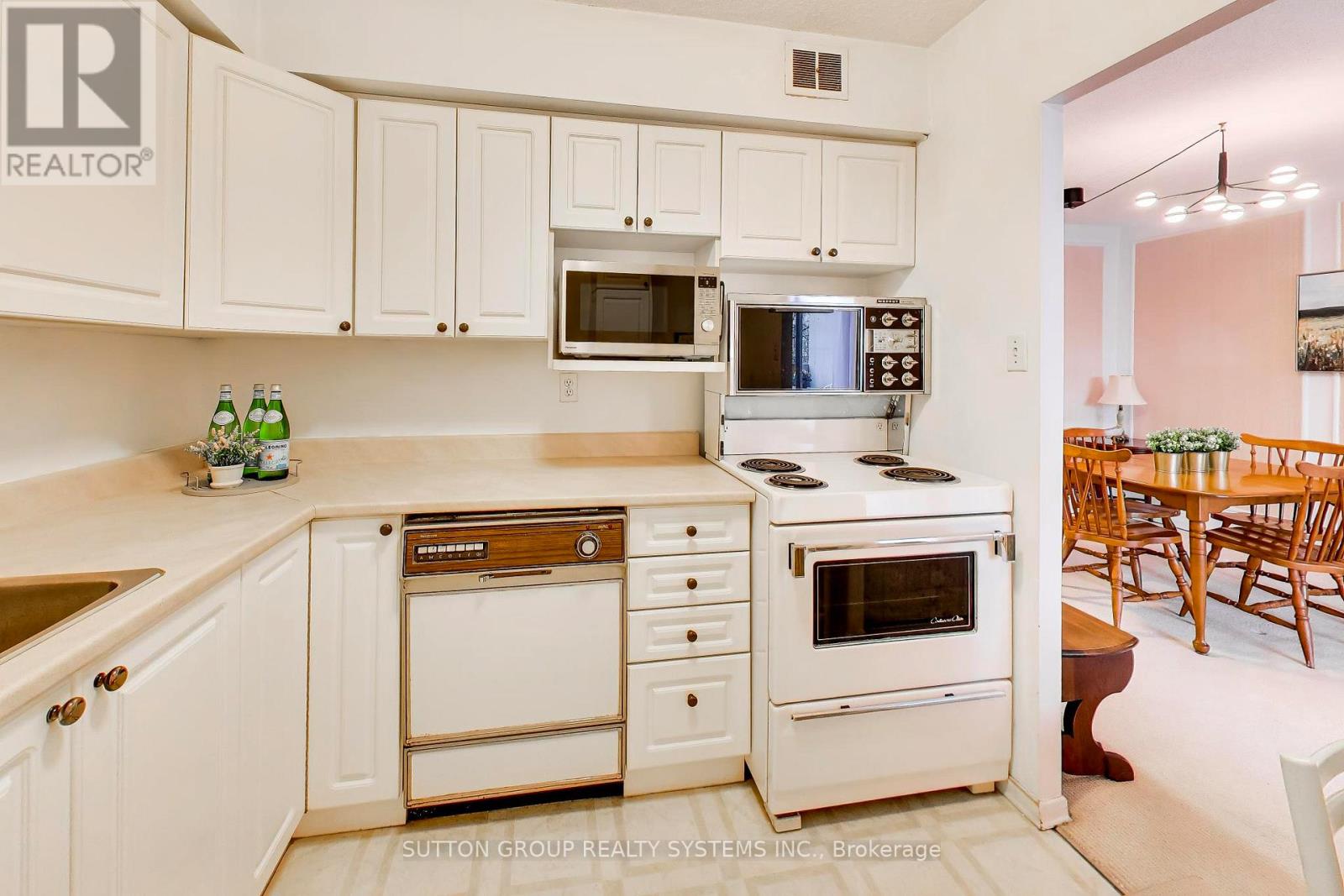 309 - 60 Southport Street, Toronto, Ontario  M6S 3N4 - Photo 12 - W13076624