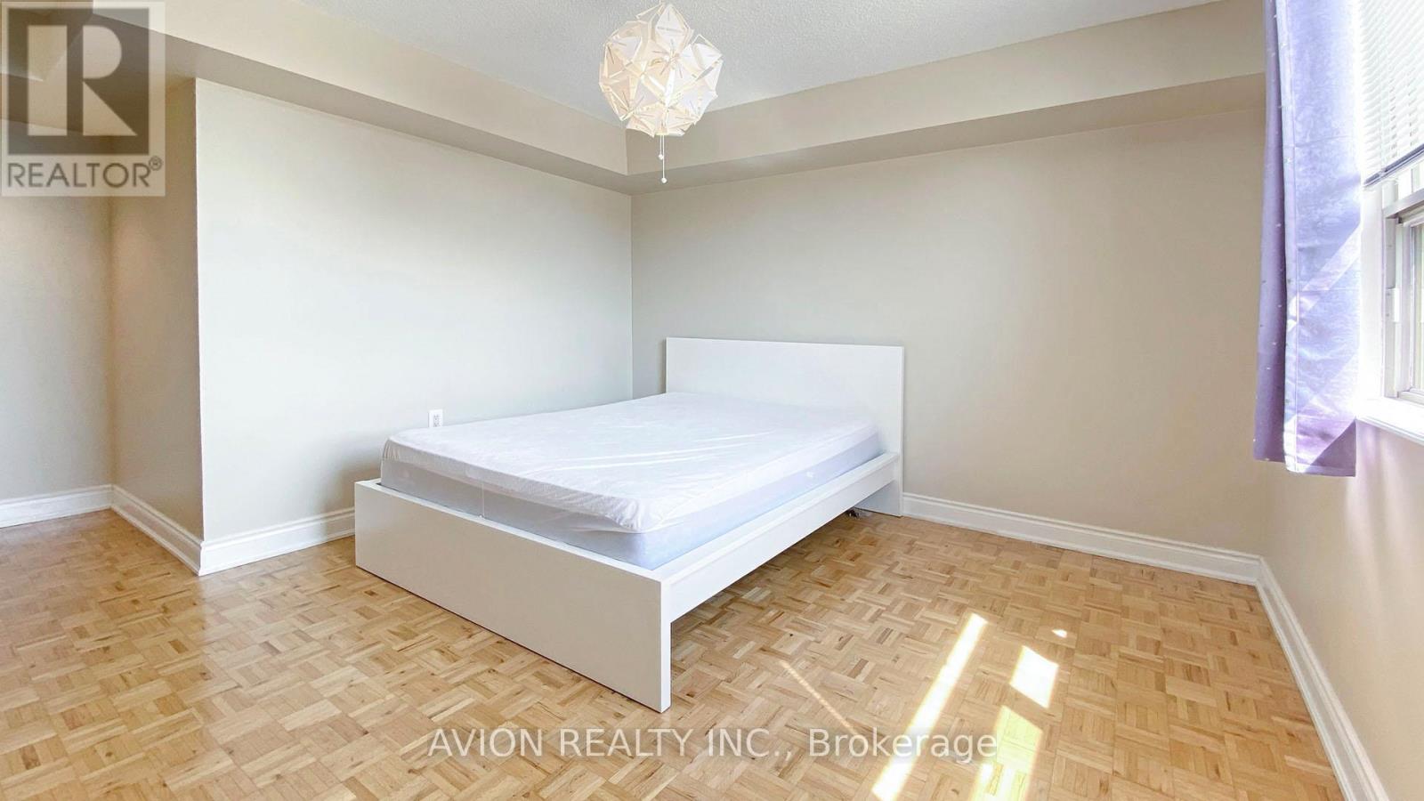 504 - 1110 Walden Circle, Mississauga, Ontario  L5J 4R3 - Photo 10 - W13076676