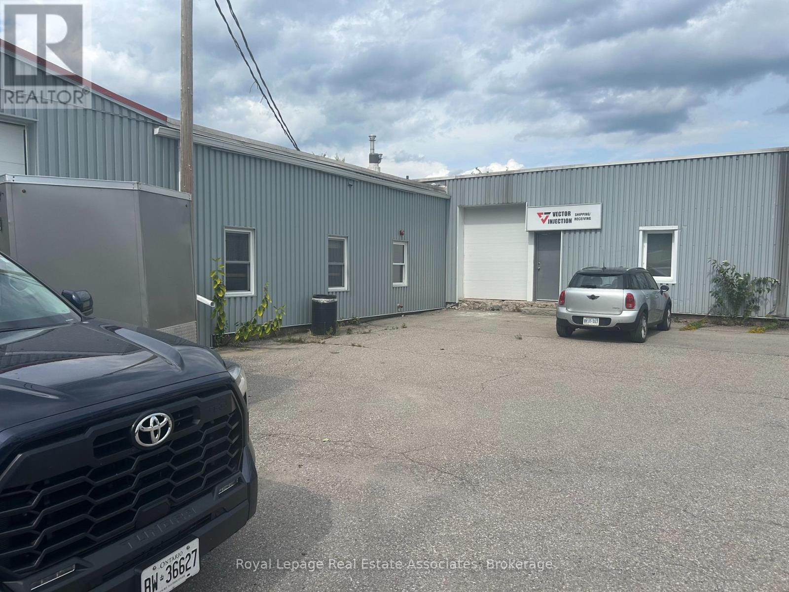 153 Perth Street, Halton Hills, Ontario  L7J 1C9 - Photo 22 - W13076678