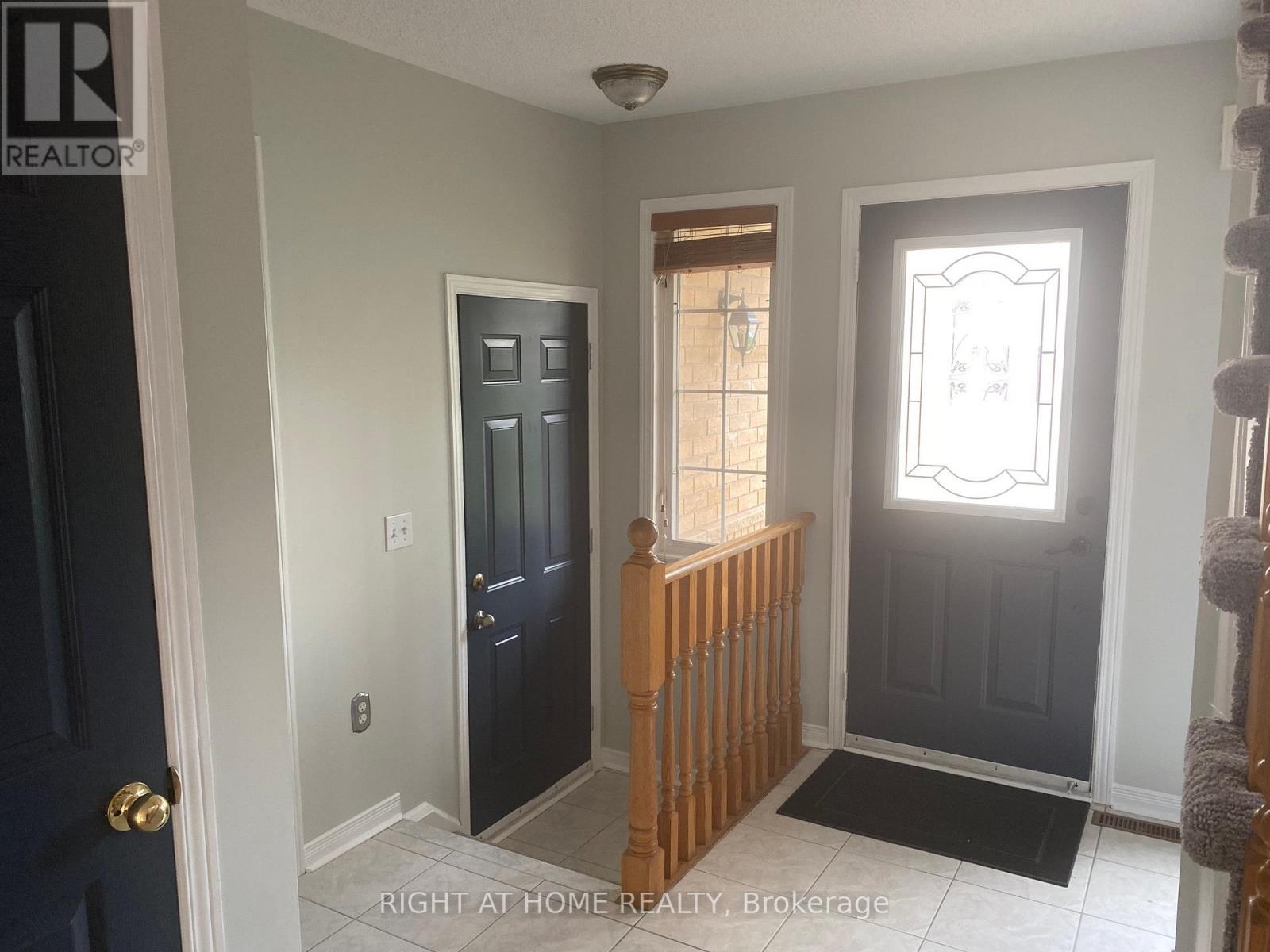 2351 Newcastle Crescent, Oakville, Ontario  L6M 4P6 - Photo 7 - W13076708
