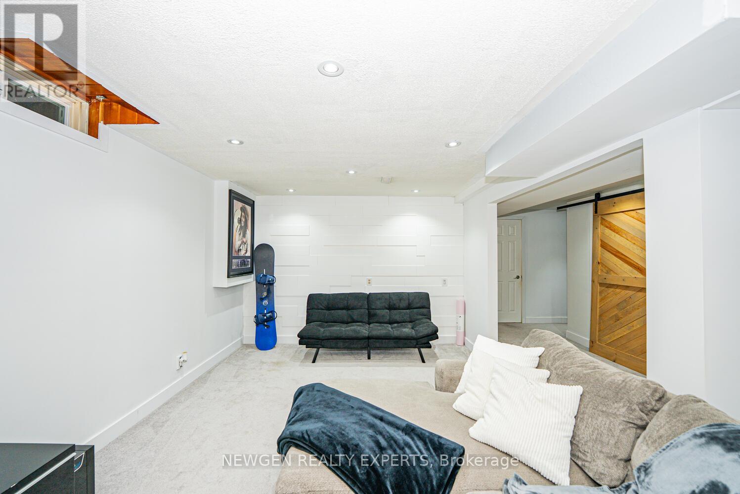19 Stillwater Crescent, Brampton, Ontario  L6X 3K6 - Photo 35 - W13076734