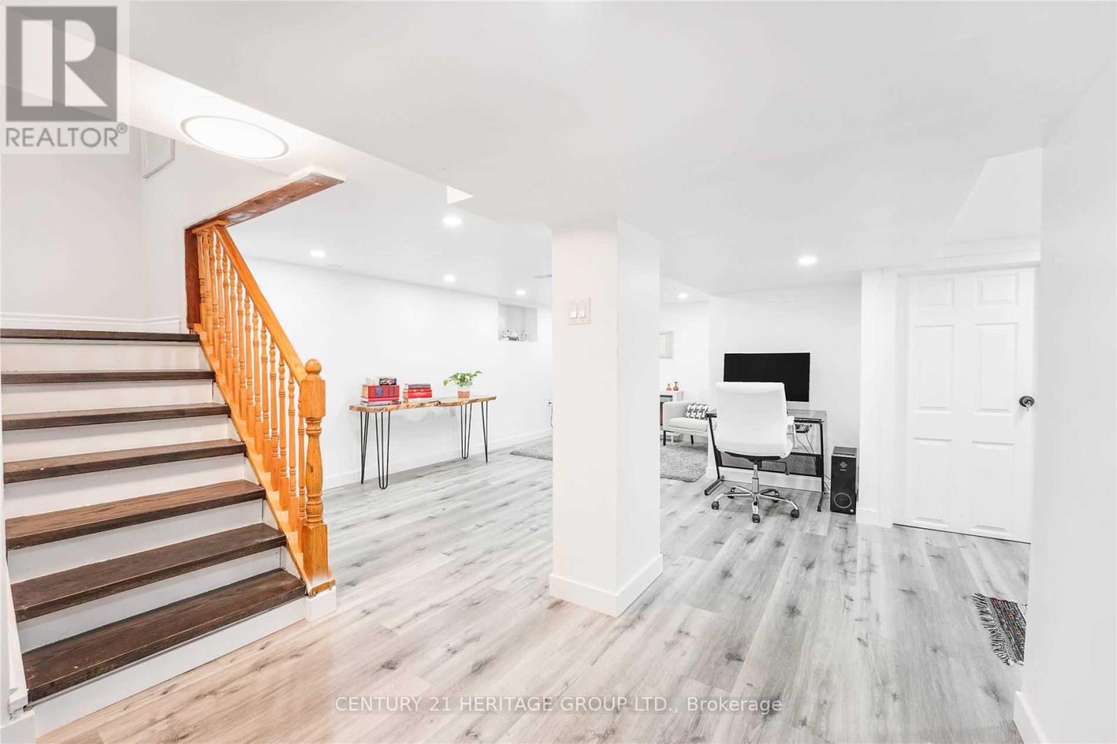 BASEMENT - 82 CENTENNIAL PARKWAY S, Hamilton, Ontario