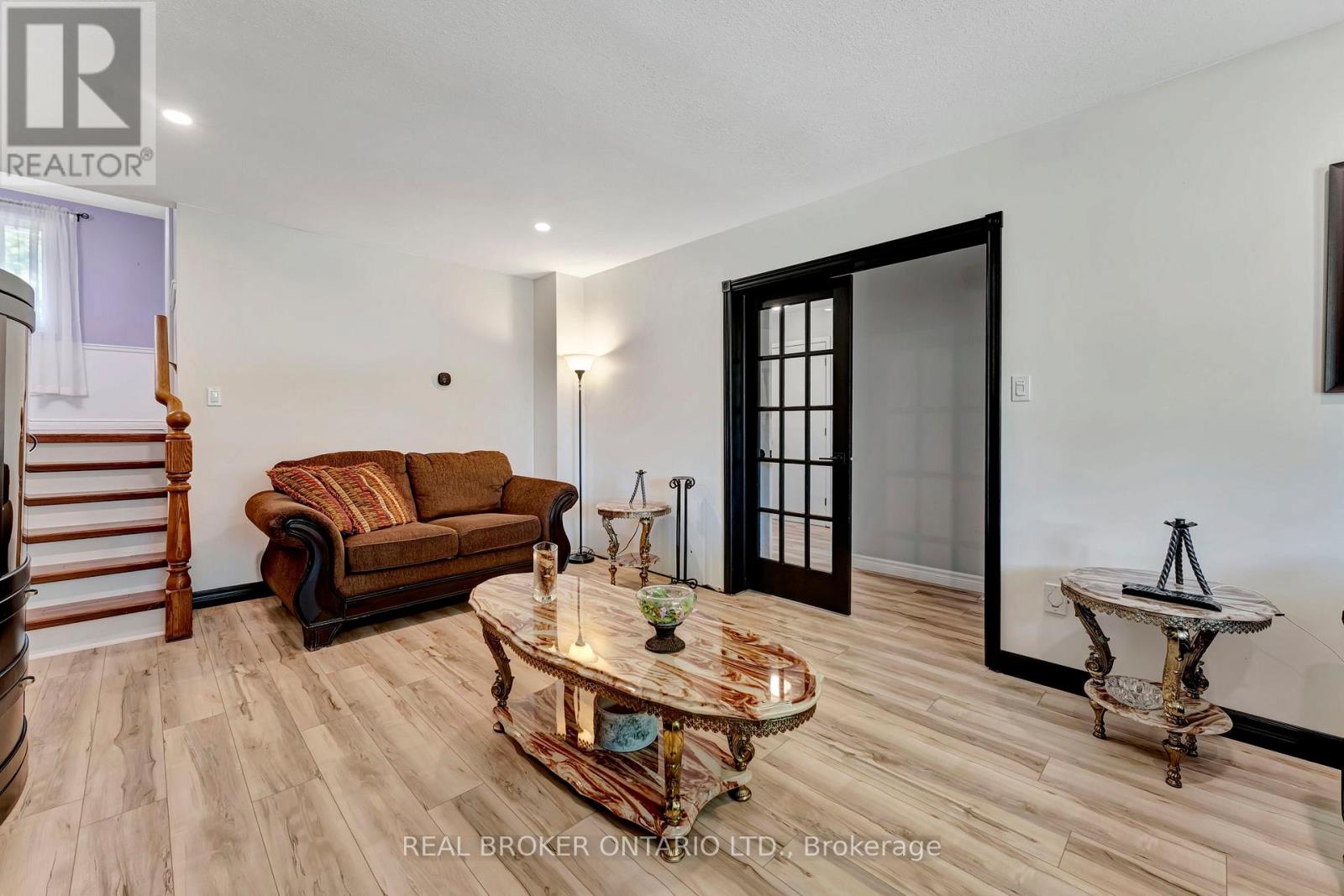 392 Mill Street, Woodstock, Ontario  N4S 7V6 - Photo 6 - X13076642