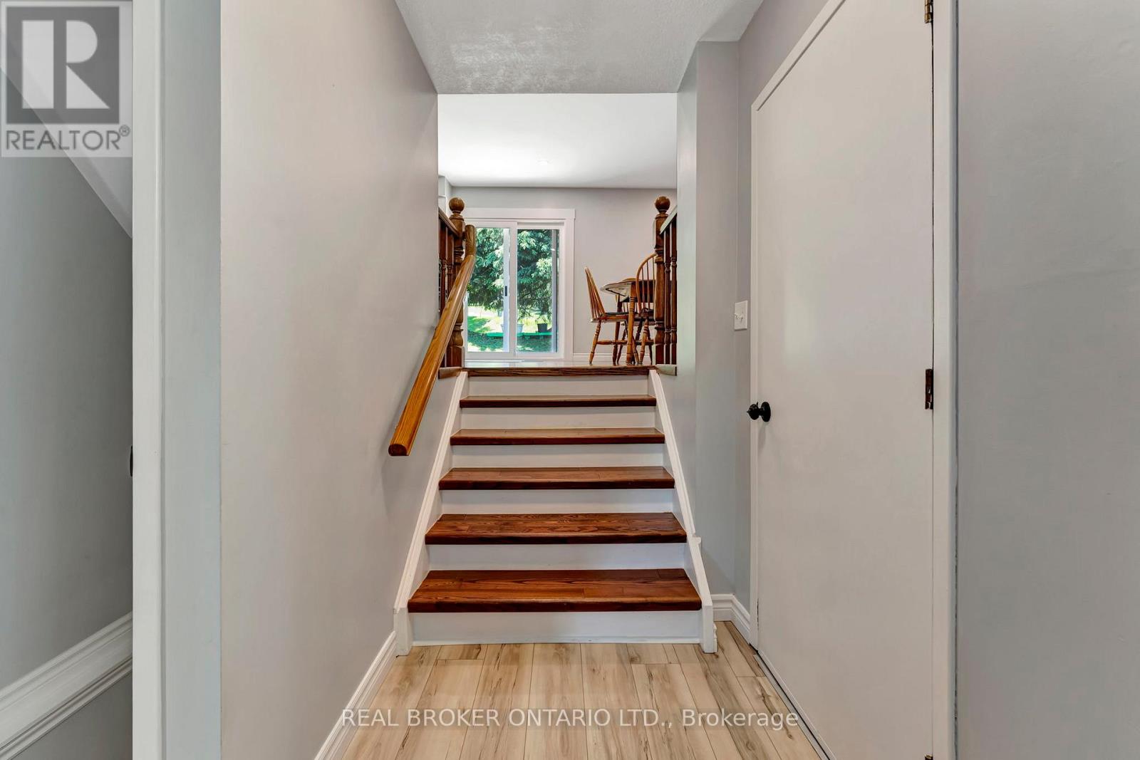 392 Mill Street, Woodstock, Ontario  N4S 7V6 - Photo 8 - X13076642