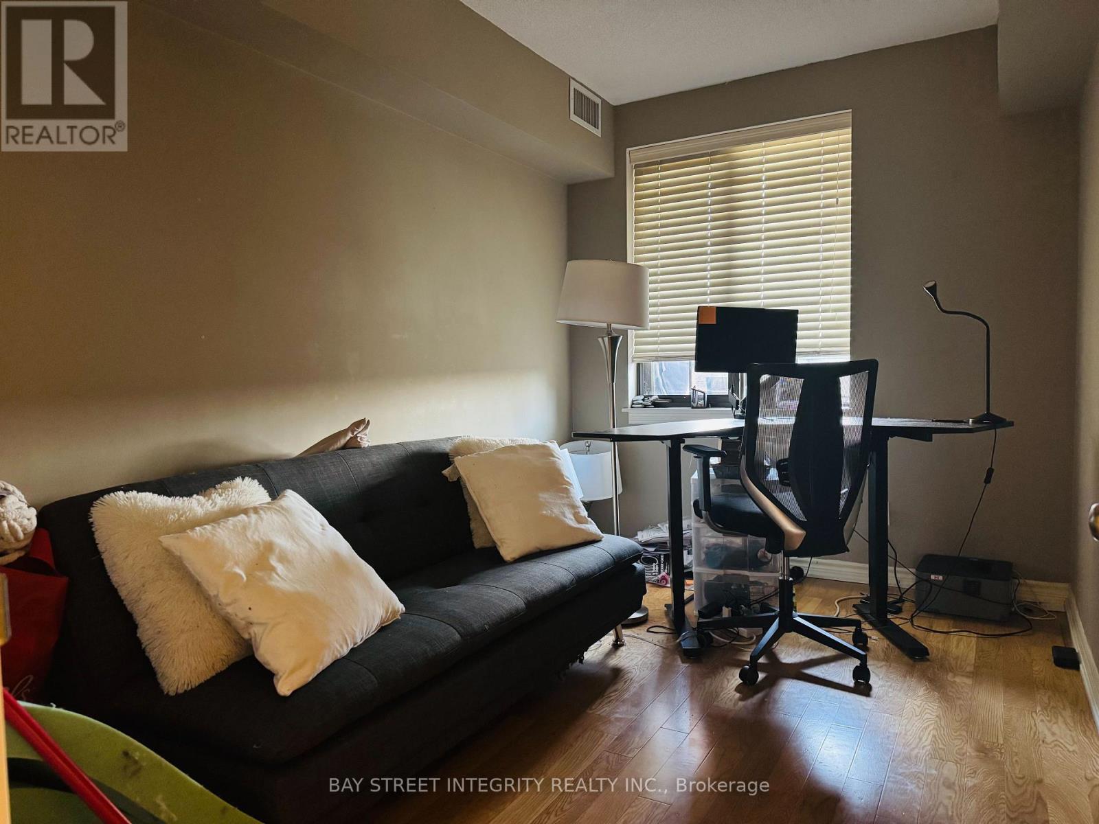 402 - 407 Caroline Street N, Hamilton, Ontario  L8R 2R6 - Photo 8 - X13076664