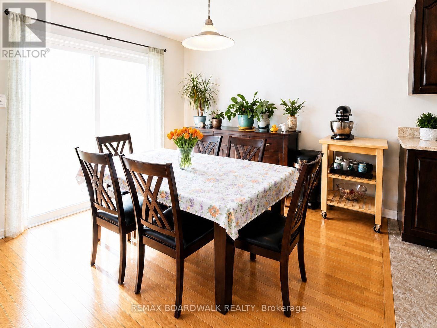240 Eliot Street, Clarence-Rockland, Ontario  K4K 0E6 - Photo 8 - X12992452