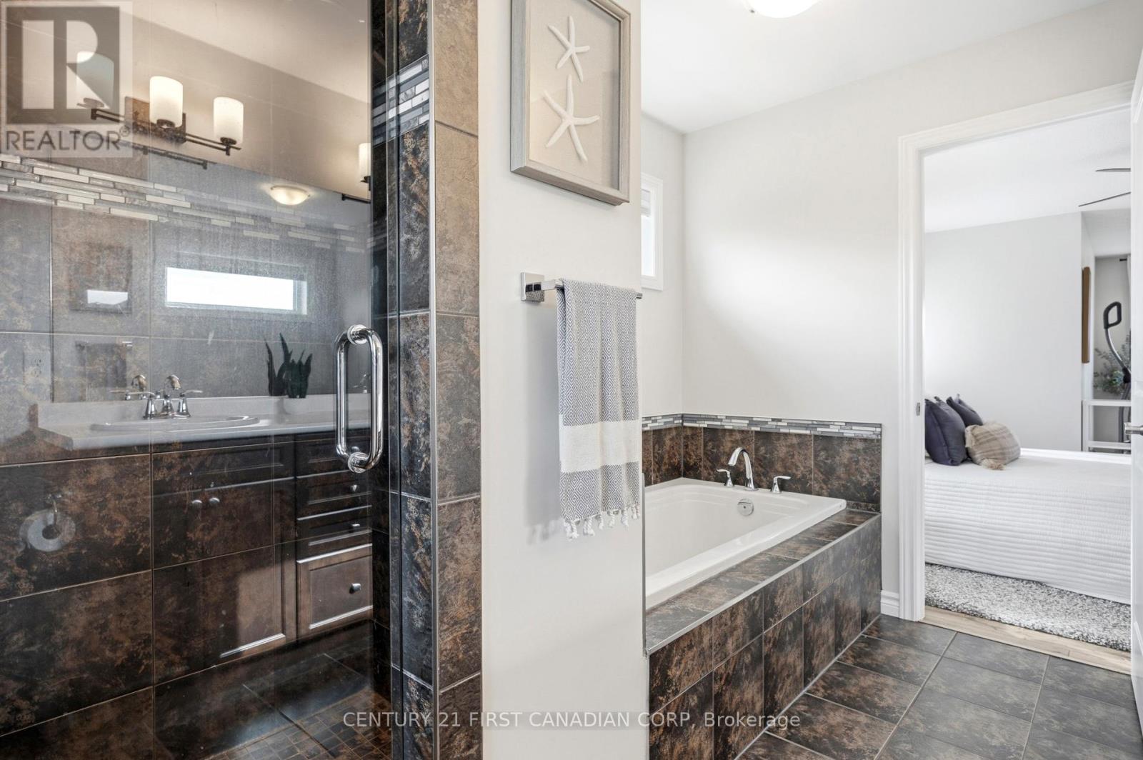 122 Joseph Street, Lucan Biddulph, Ontario  N0M 2J0 - Photo 32 - X13076768
