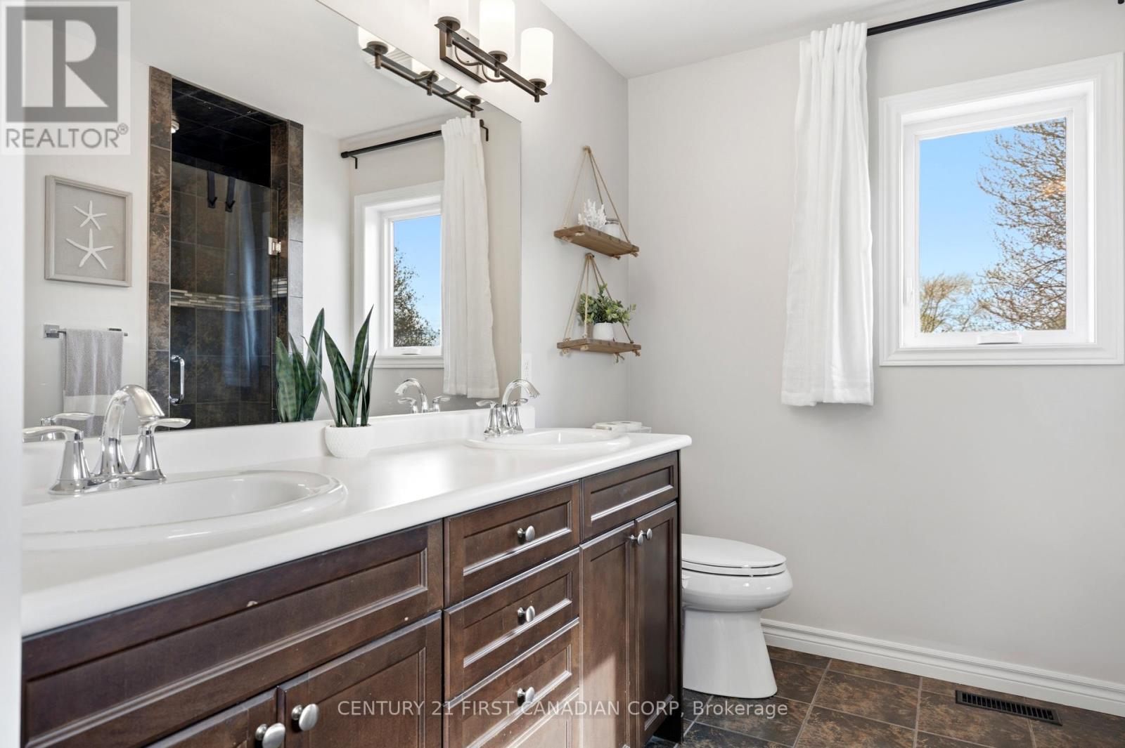 122 Joseph Street, Lucan Biddulph, Ontario  N0M 2J0 - Photo 33 - X13076768