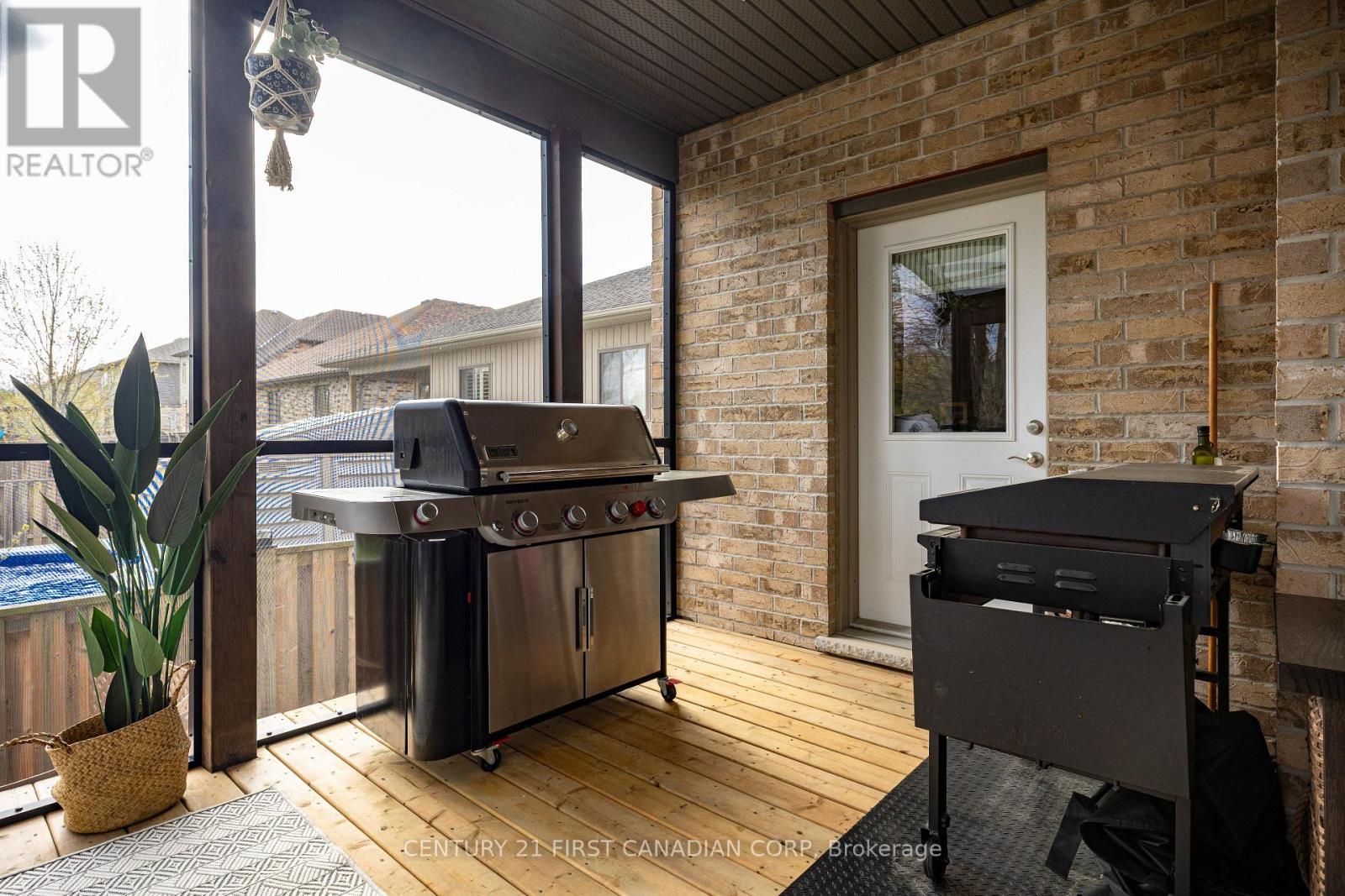 122 Joseph Street, Lucan Biddulph, Ontario  N0M 2J0 - Photo 4 - X13076768