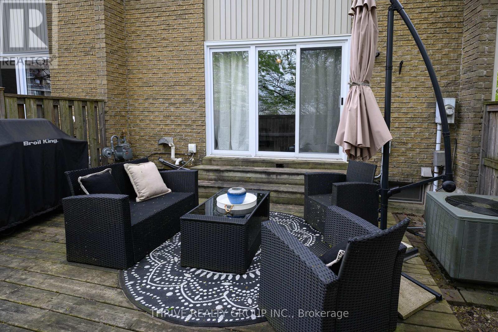 70 - 300 Sandringham Crescent, London South, Ontario  N6C 5B4 - Photo 24 - X13076788
