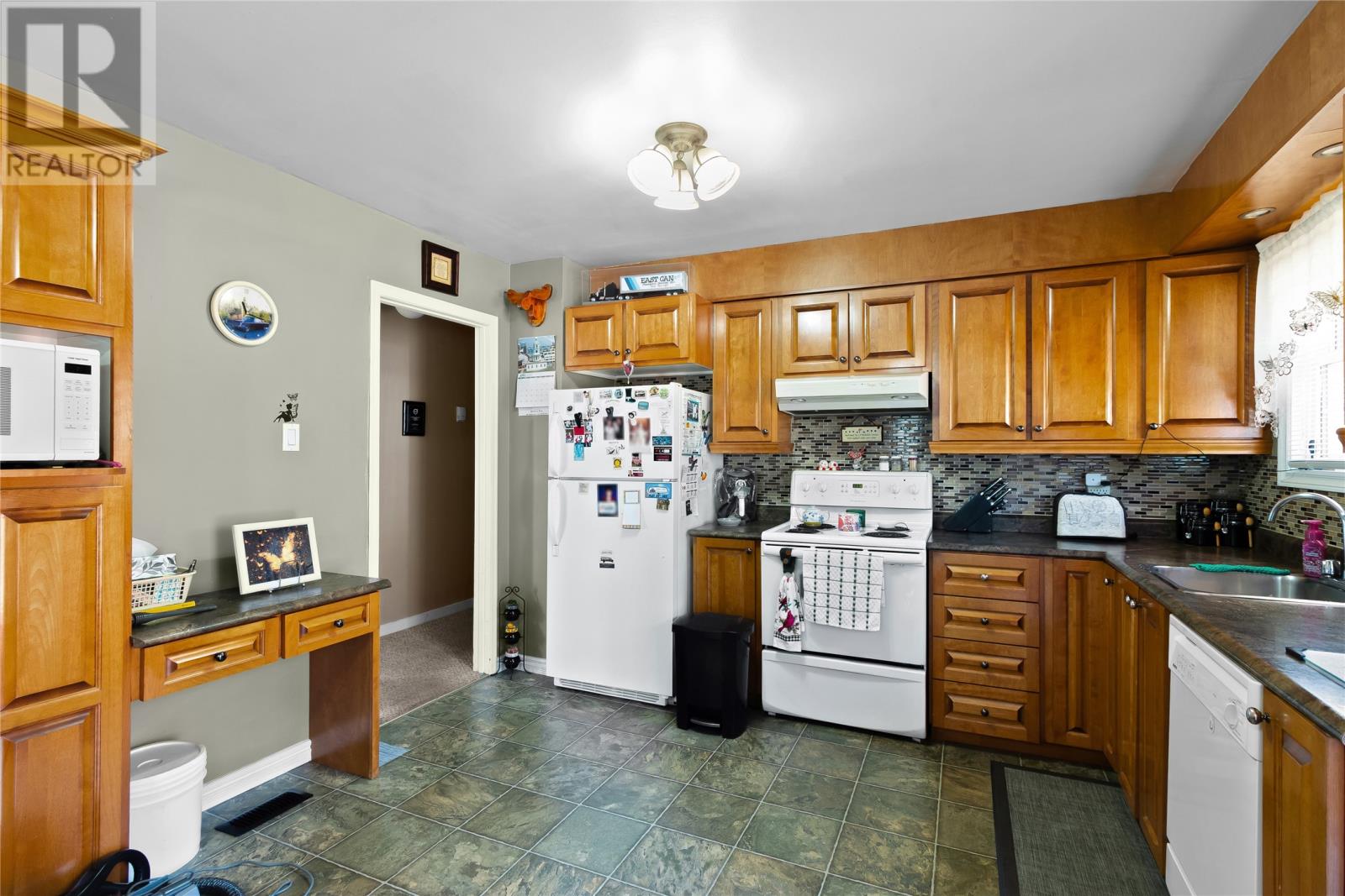 867 Pouch Cove Line, Pouch Cove, Newfoundland & Labrador  A0A 3L0 - Photo 10 - 1296892