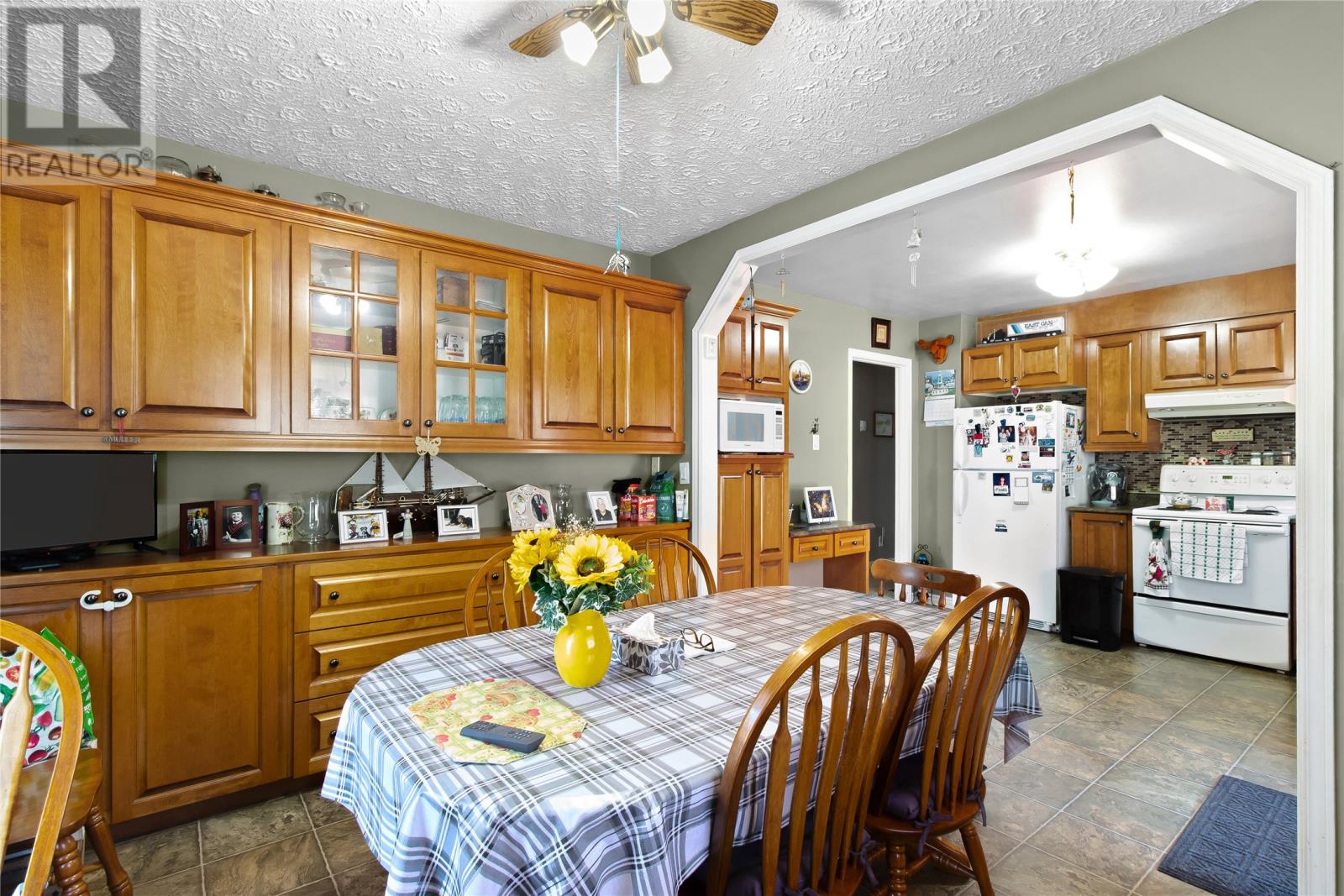 867 Pouch Cove Line, Pouch Cove, Newfoundland & Labrador  A0A 3L0 - Photo 9 - 1296892
