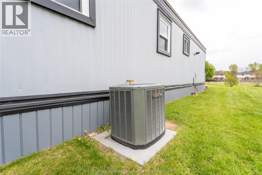 64 Regency Drive, Chatham, Ontario  N7L 4G1 - Photo 26 - 26009874